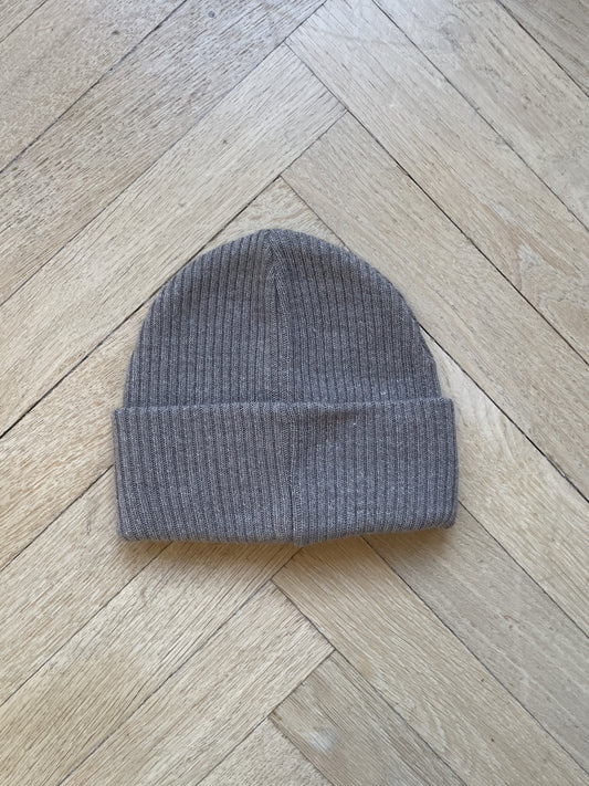 BEANIE DOBBELTSTRIK - BEIGE