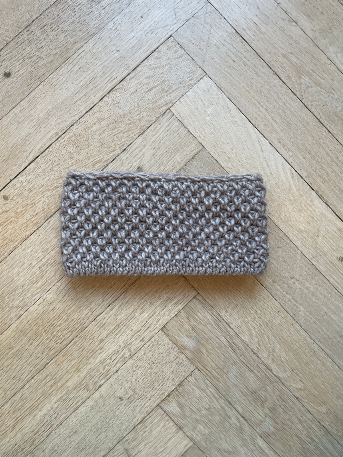 PANDEBÅND AF ULD - BEIGE